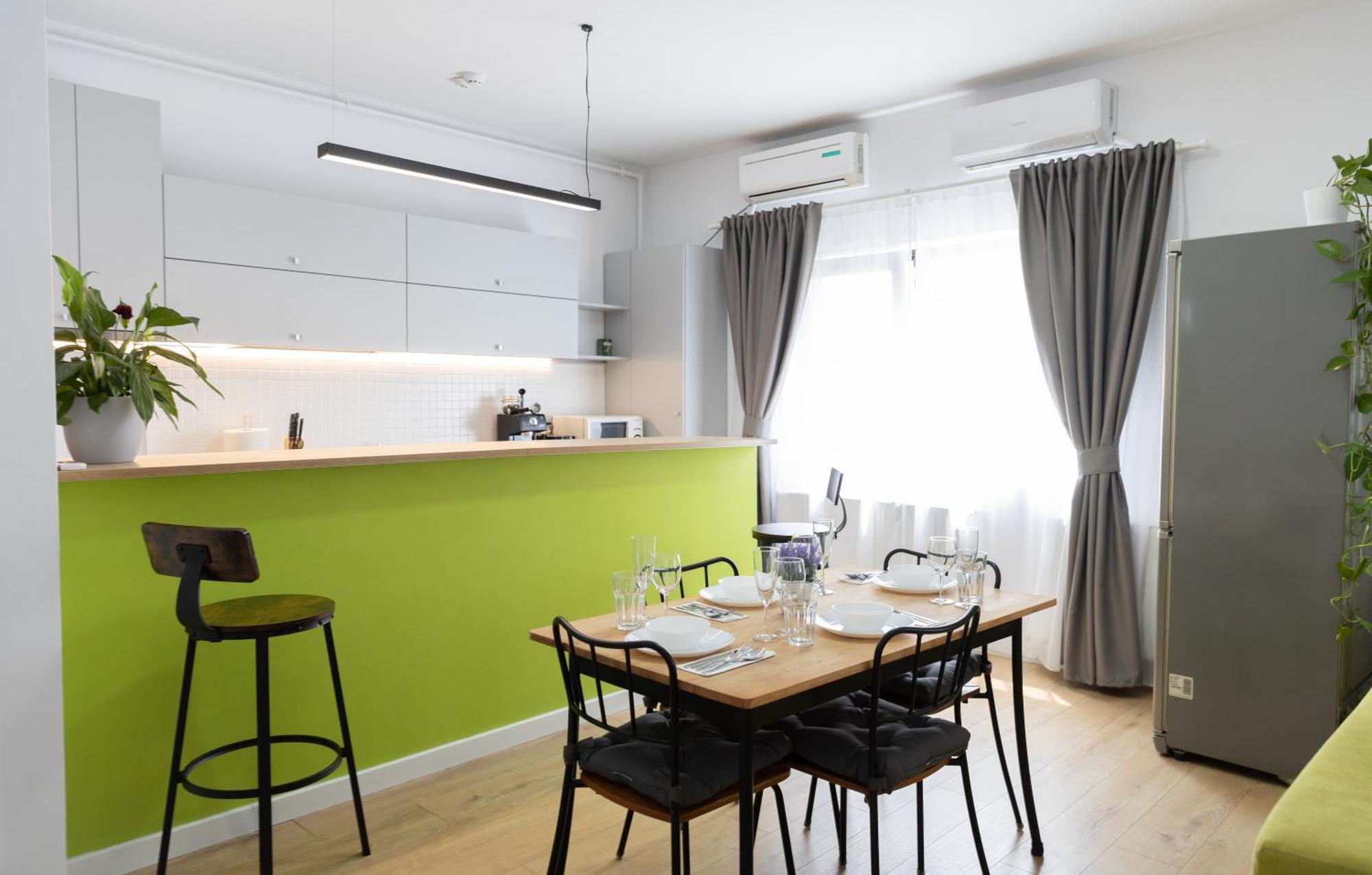 Obor Central Oasis --Secured Parking Nearby --Self Check-In-- 1Min Metro Station Bukares Bagian luar foto